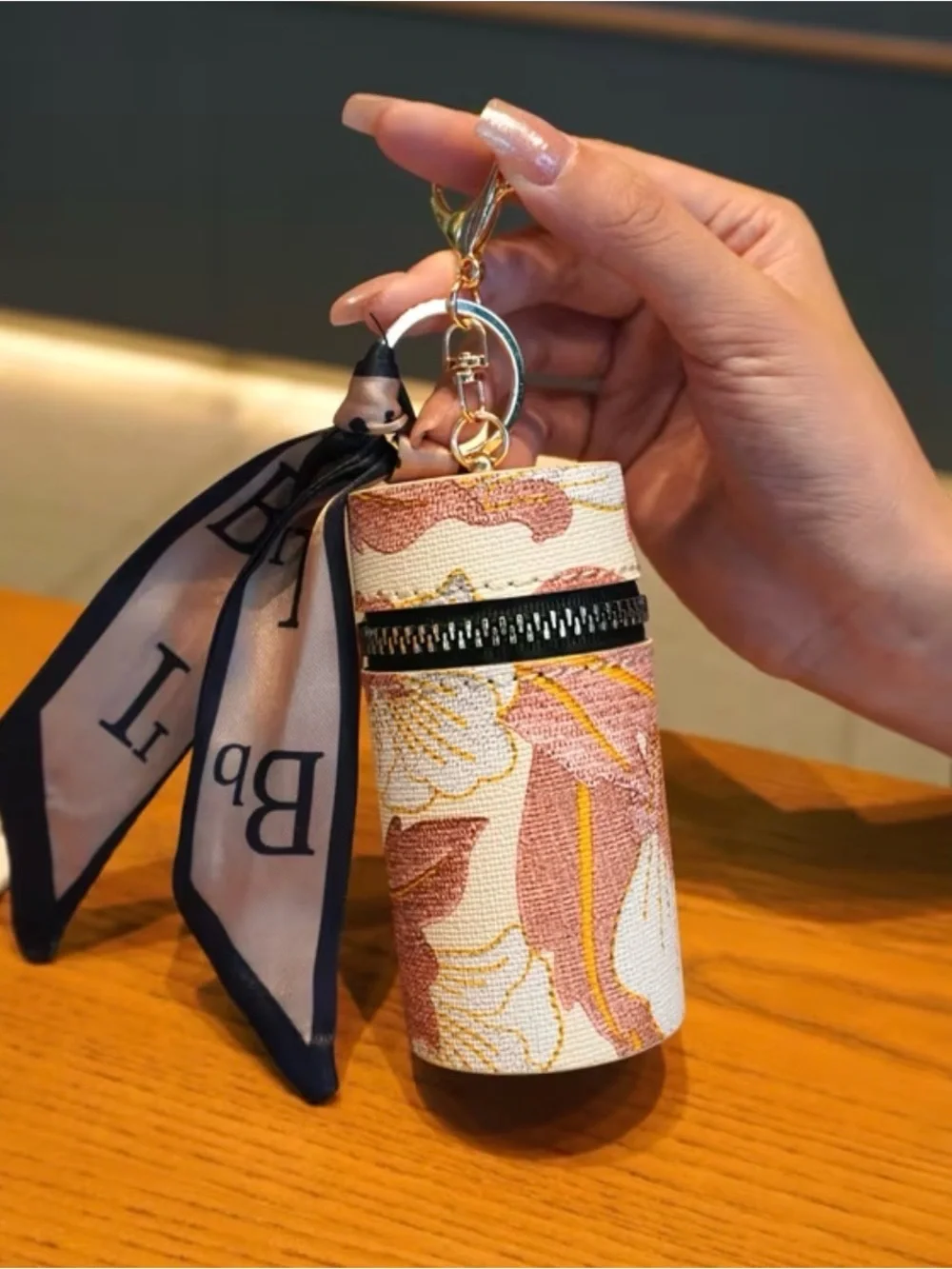 Floral Print Cylinder Mini Pouch - White & Pink